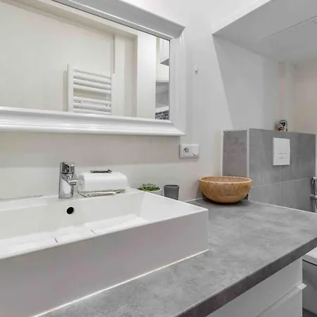 Appartamento Charmant Parisien - Trocadero - 4pax *